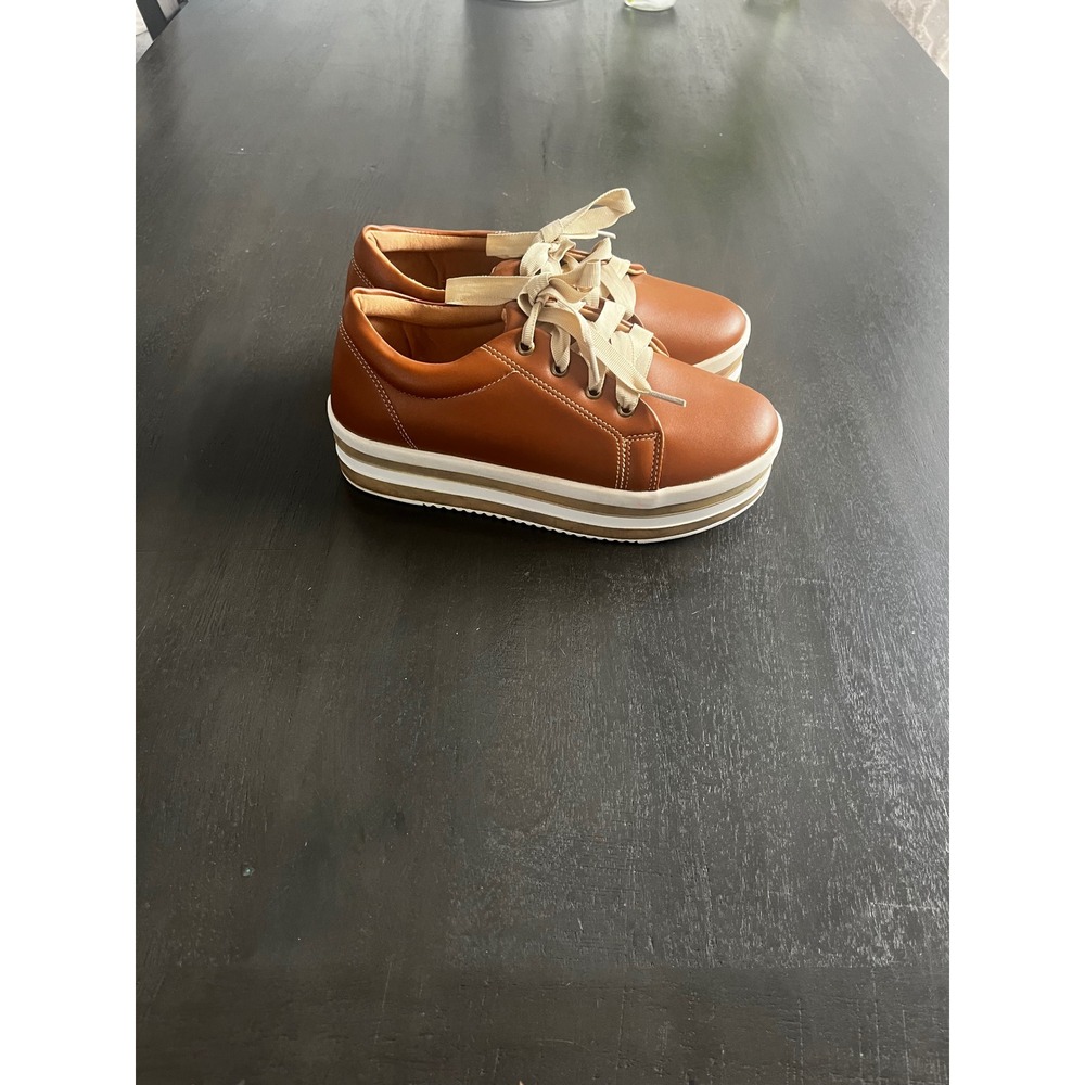 Brown Faux Leather Platform Sneakers Ribbon Lace Up Striped Flatform Size 7